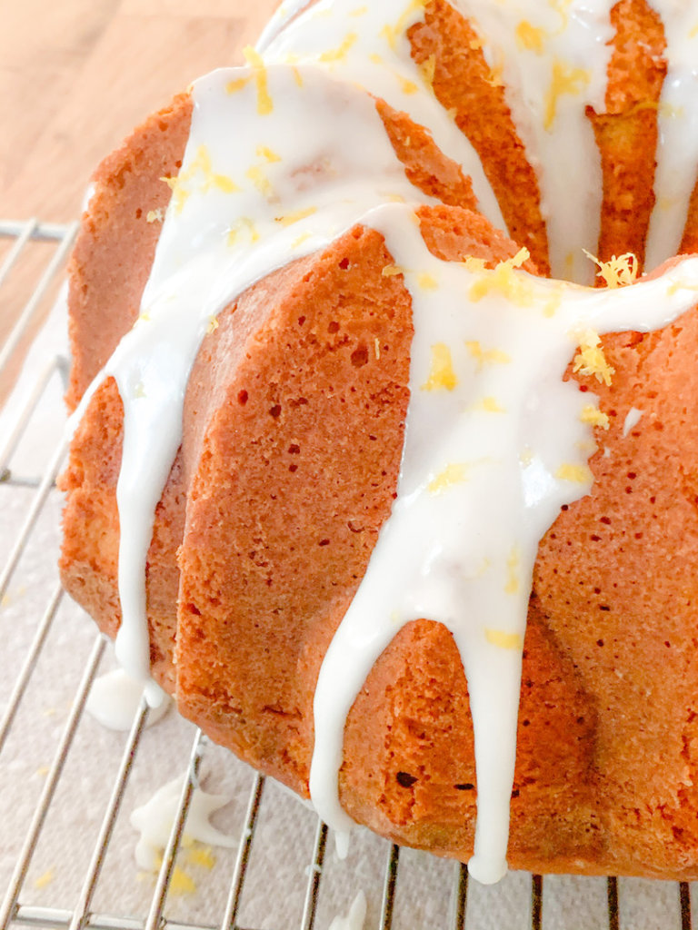 buttering and flouring is the key to crisp lines on a bundt cake